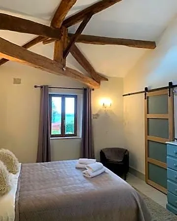 Bed and Breakfast Les Glycines 3*