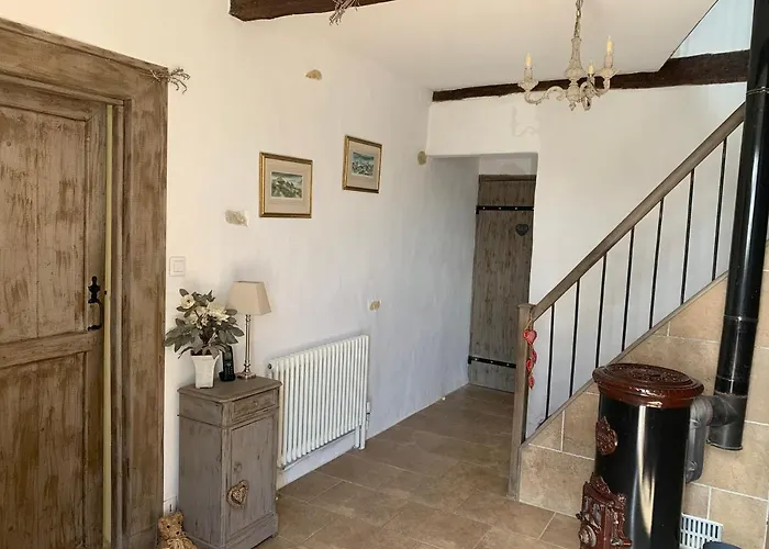 ベッド・アンド・ブレックファスト Les Glycines サン・ゴーダンス