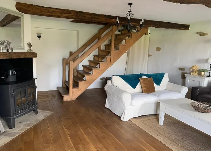 ベッド・アンド・ブレックファスト Les Glycines 4*